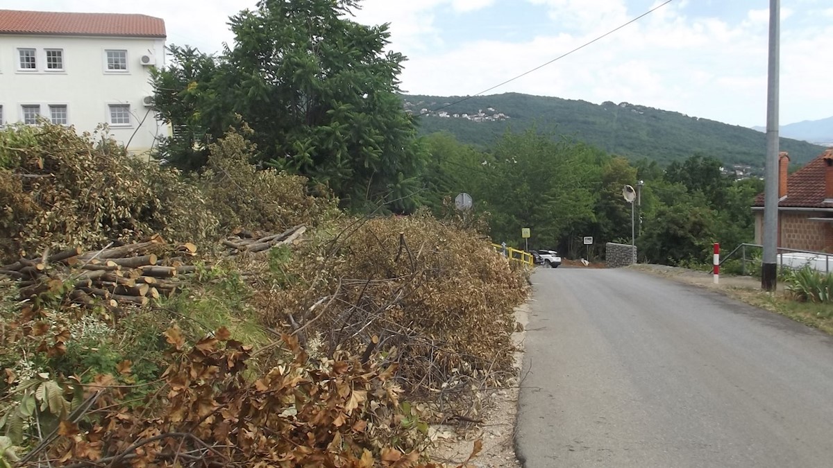 Terreno edificabile a Opatija - insediamento Oprič