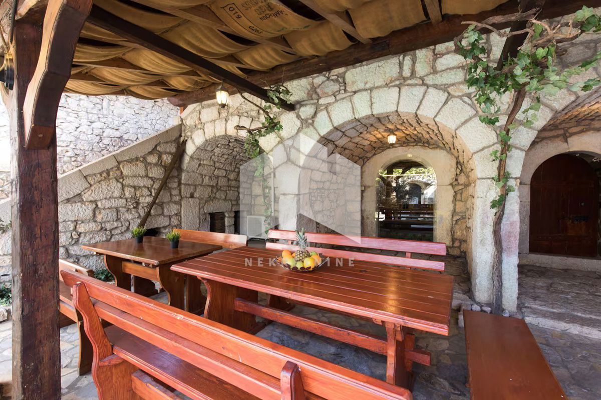 Casa Grižane-Belgrad, Vinodolska Općina, 200m2