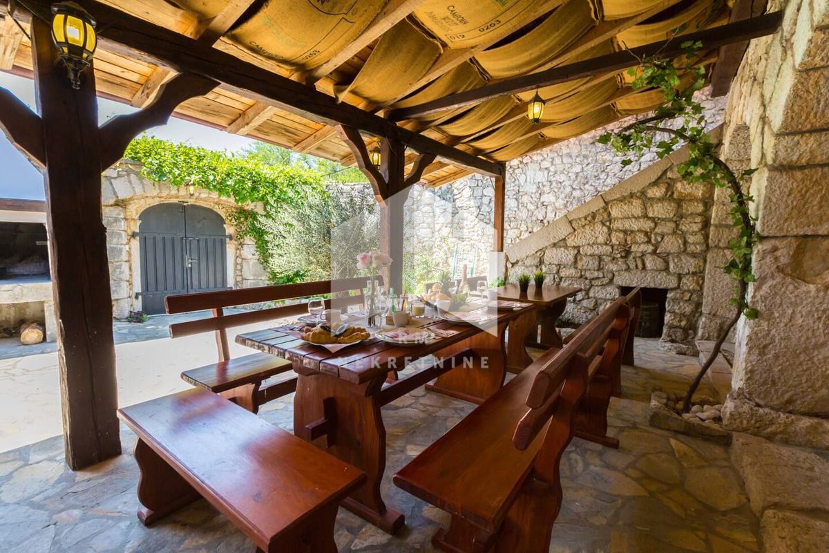 Casa Grižane-Belgrad, Vinodolska Općina, 200m2