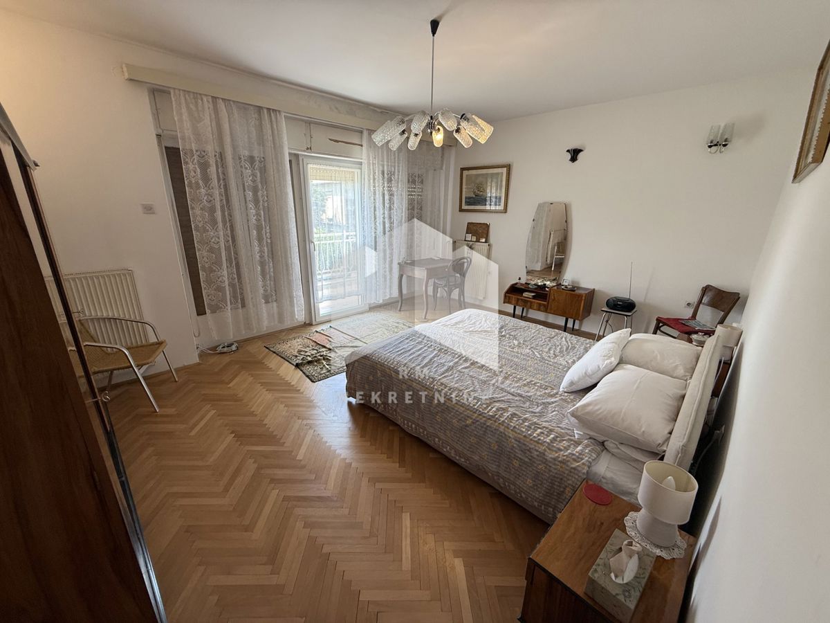 Casa Novi Vinodolski, 310m2