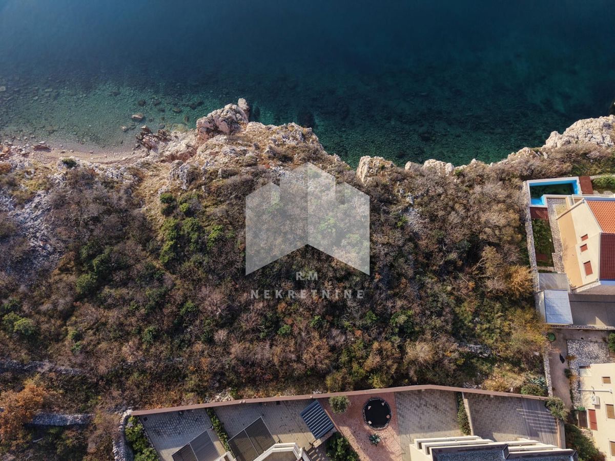 Terreno Novi Vinodolski, 410m2