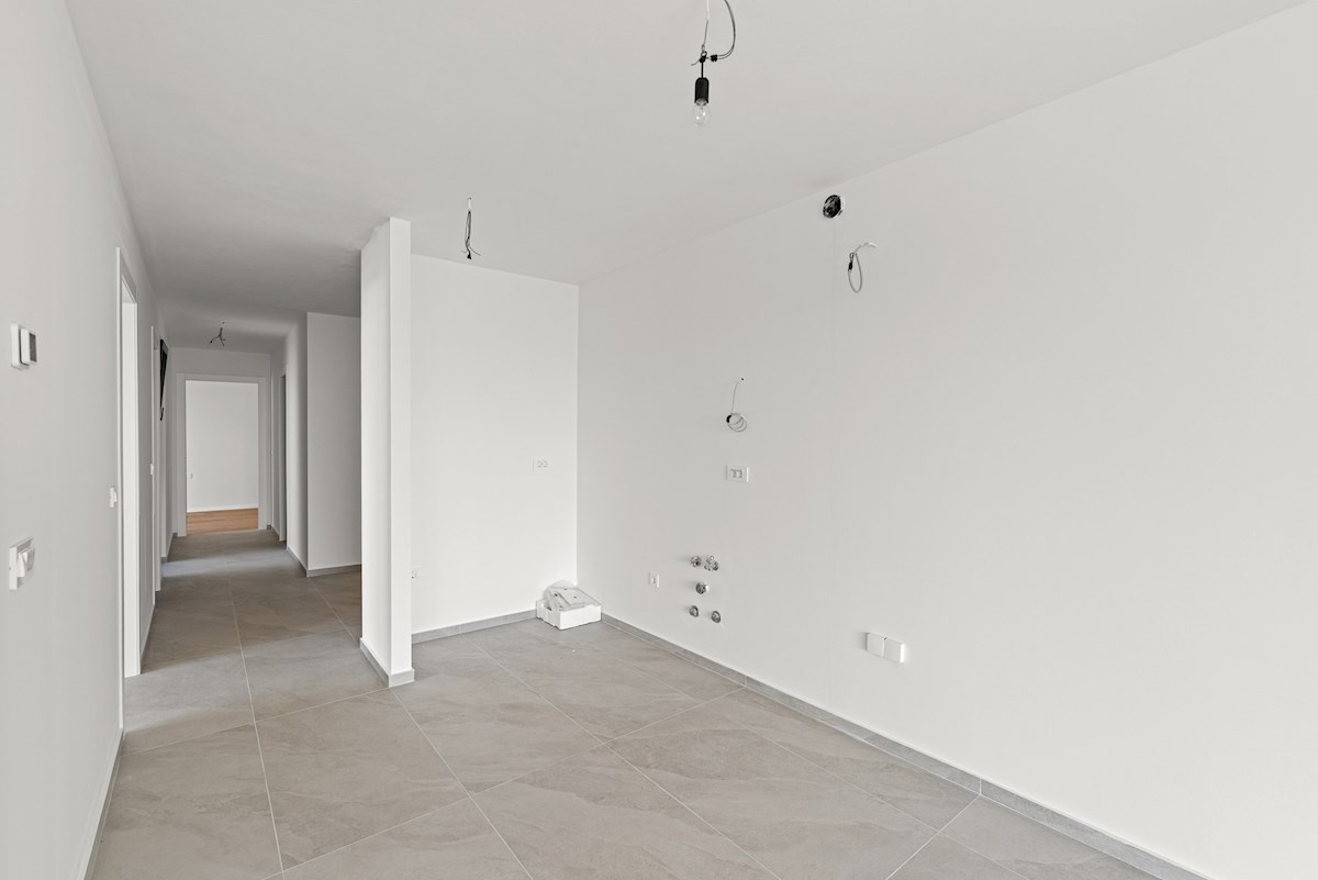 Novigrad – Appartamento di lusso al primo piano 