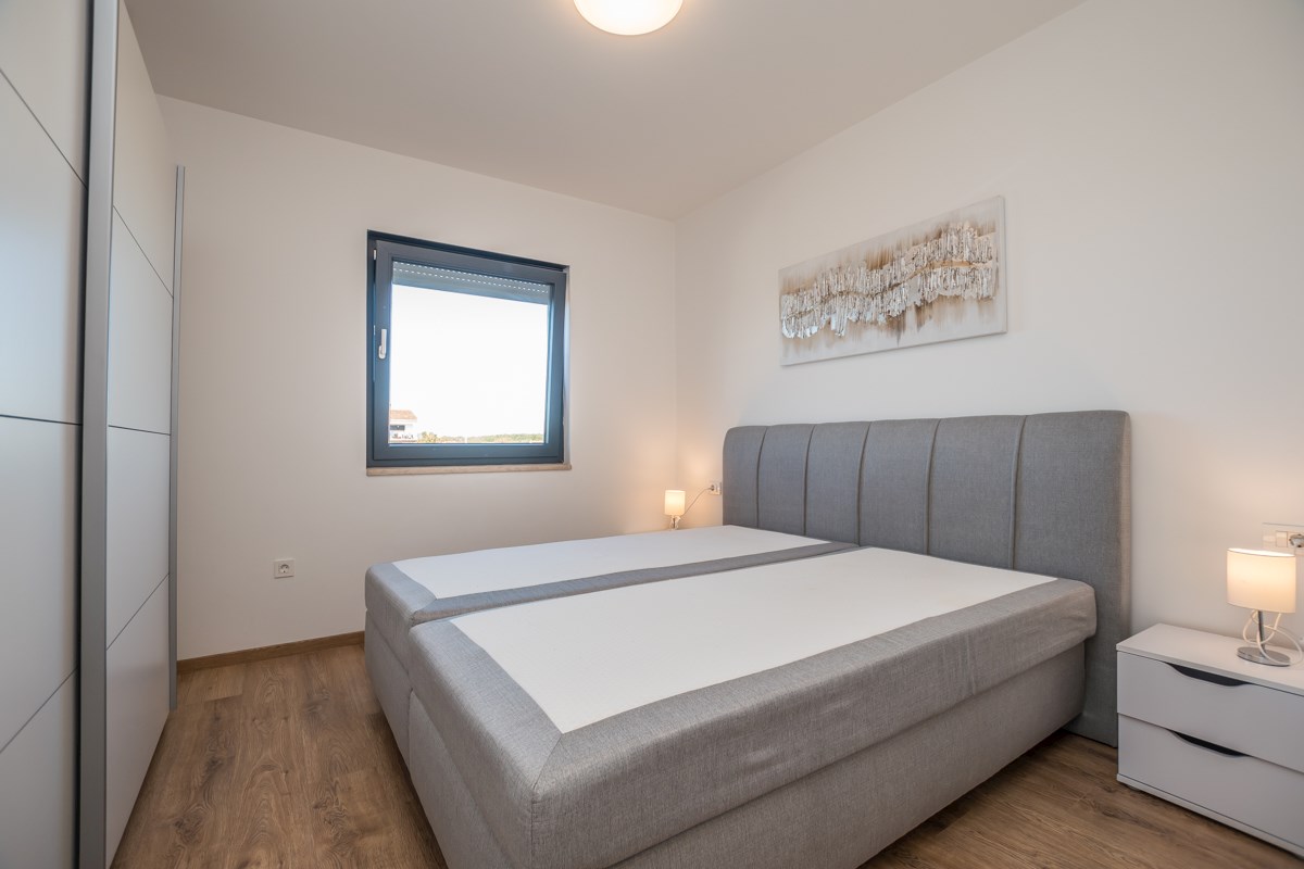 Cittanova, appartamento arredato con vista mare