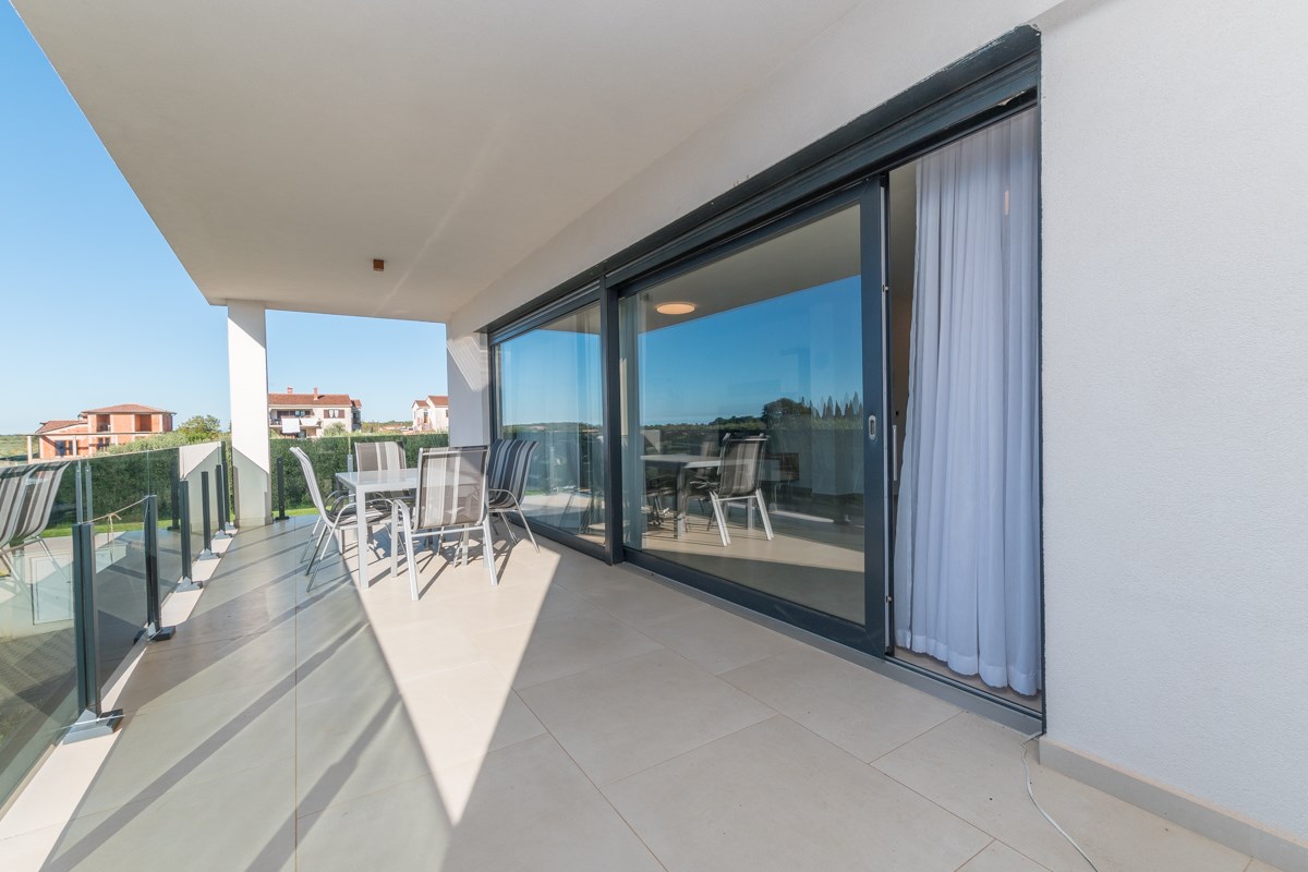 Cittanova, appartamento arredato con vista mare