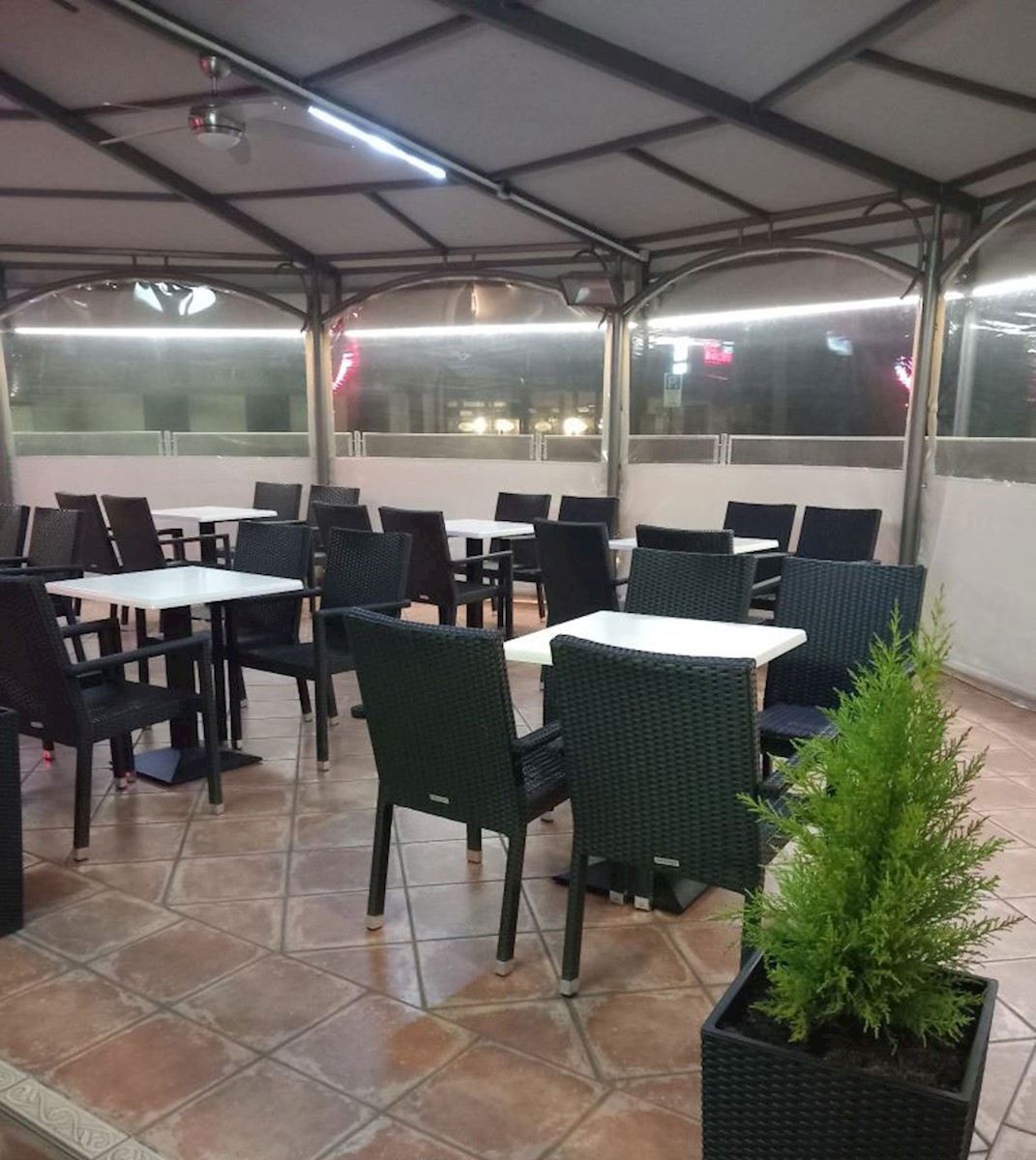 Locale commerciale nel centro di Samobor