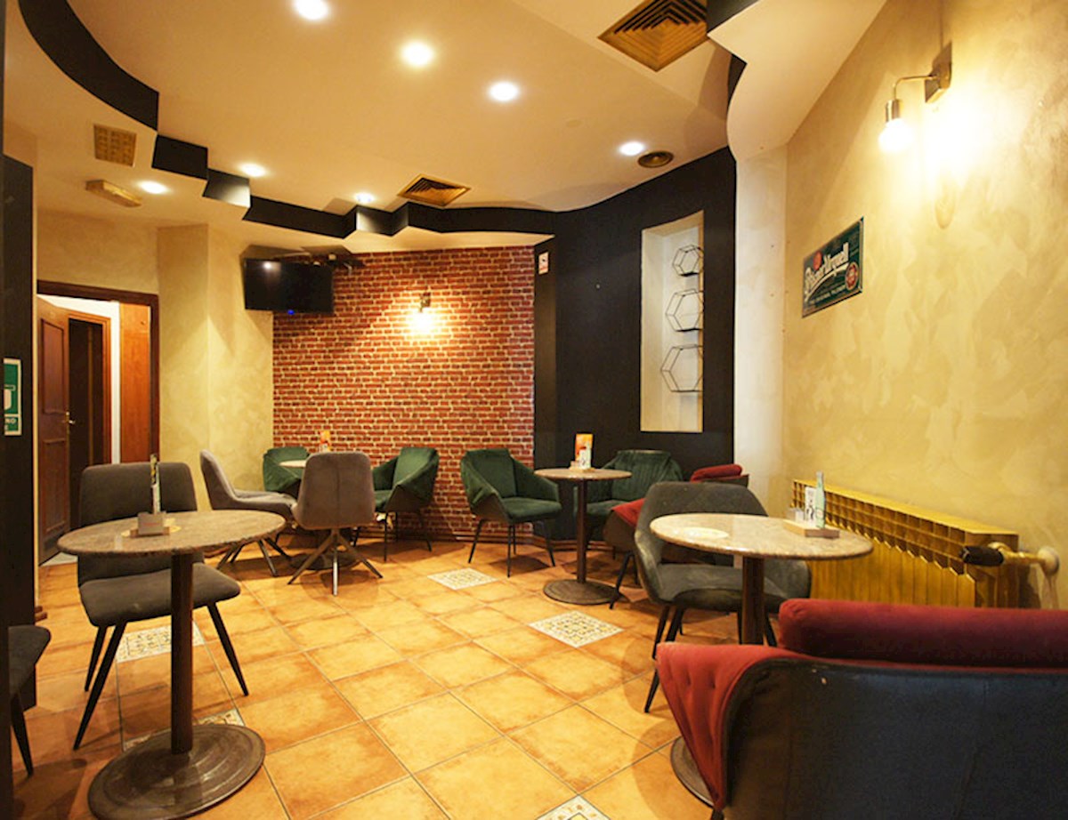 Complesso residenziale-commerciale nel centro di Samobor