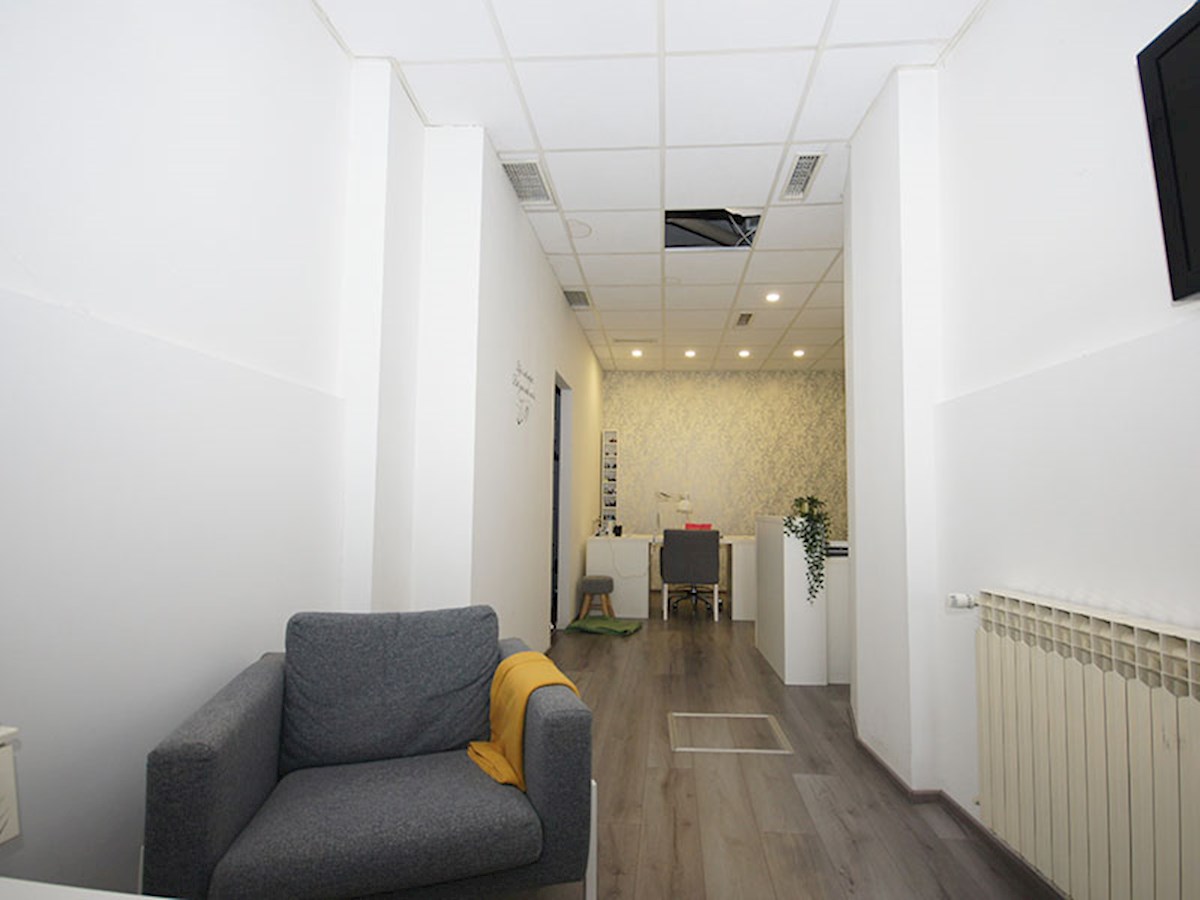 Complesso residenziale-commerciale nel centro di Samobor