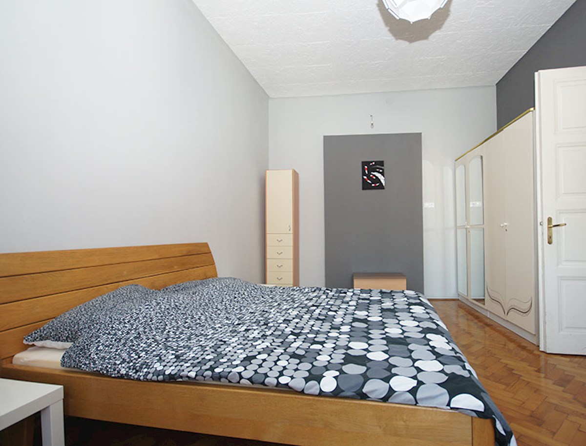 Complesso residenziale-commerciale nel centro di Samobor