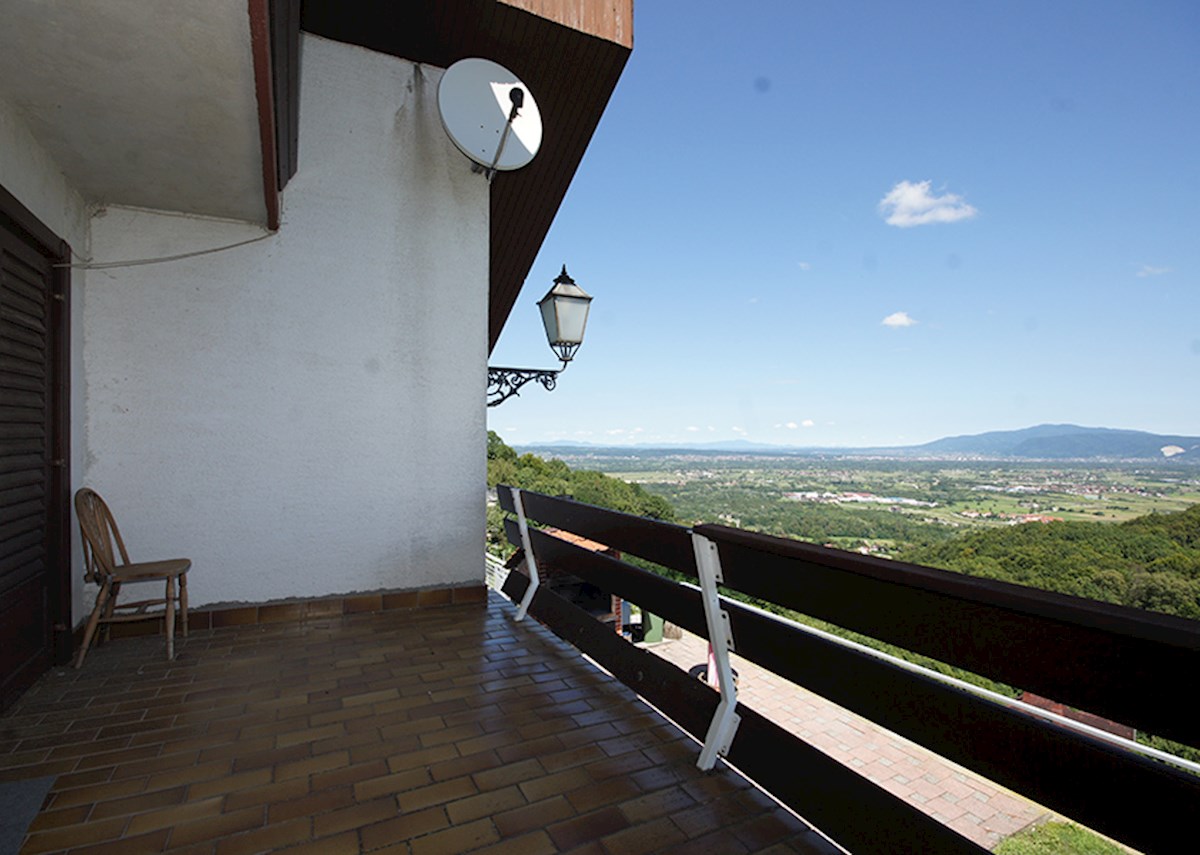 Casa con magnifica vista