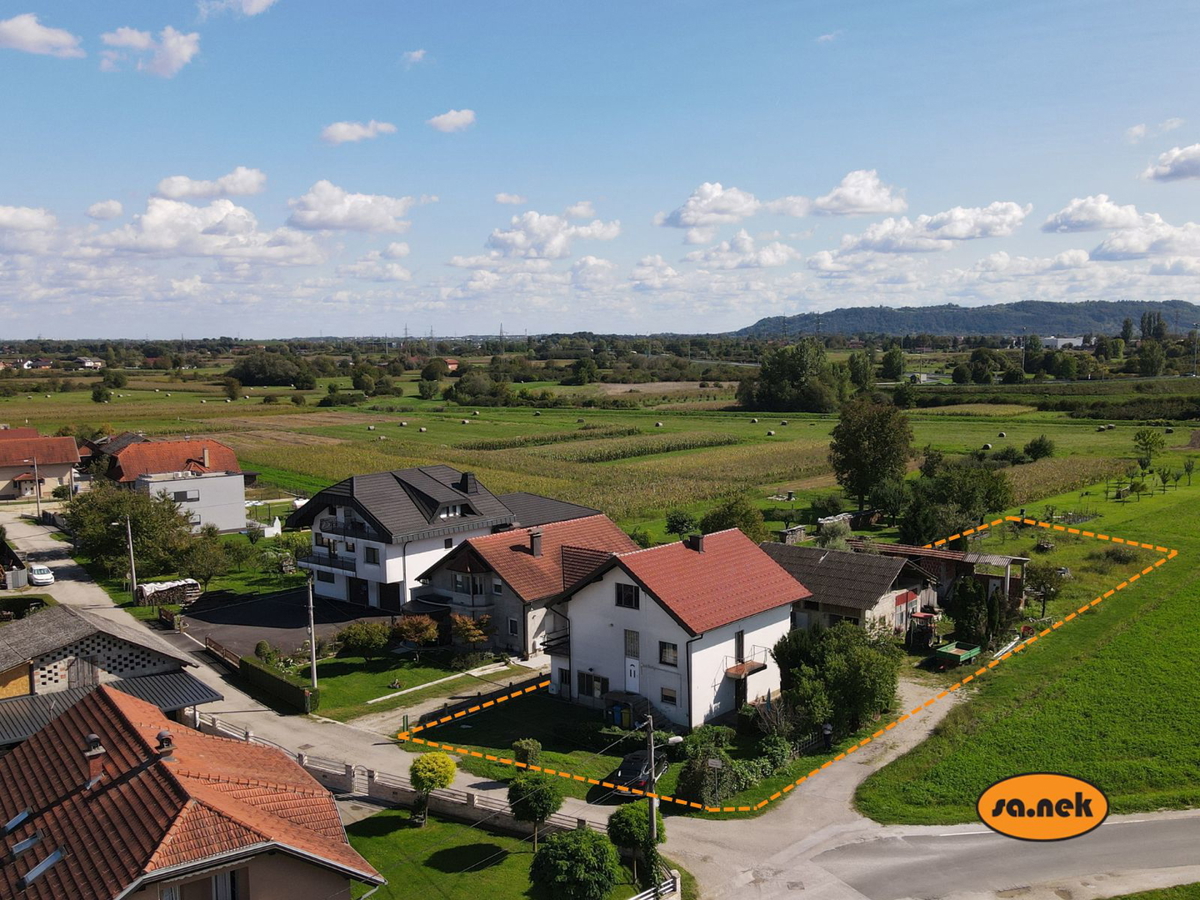 Casa con due unità abitative nei dintorni di Samobor