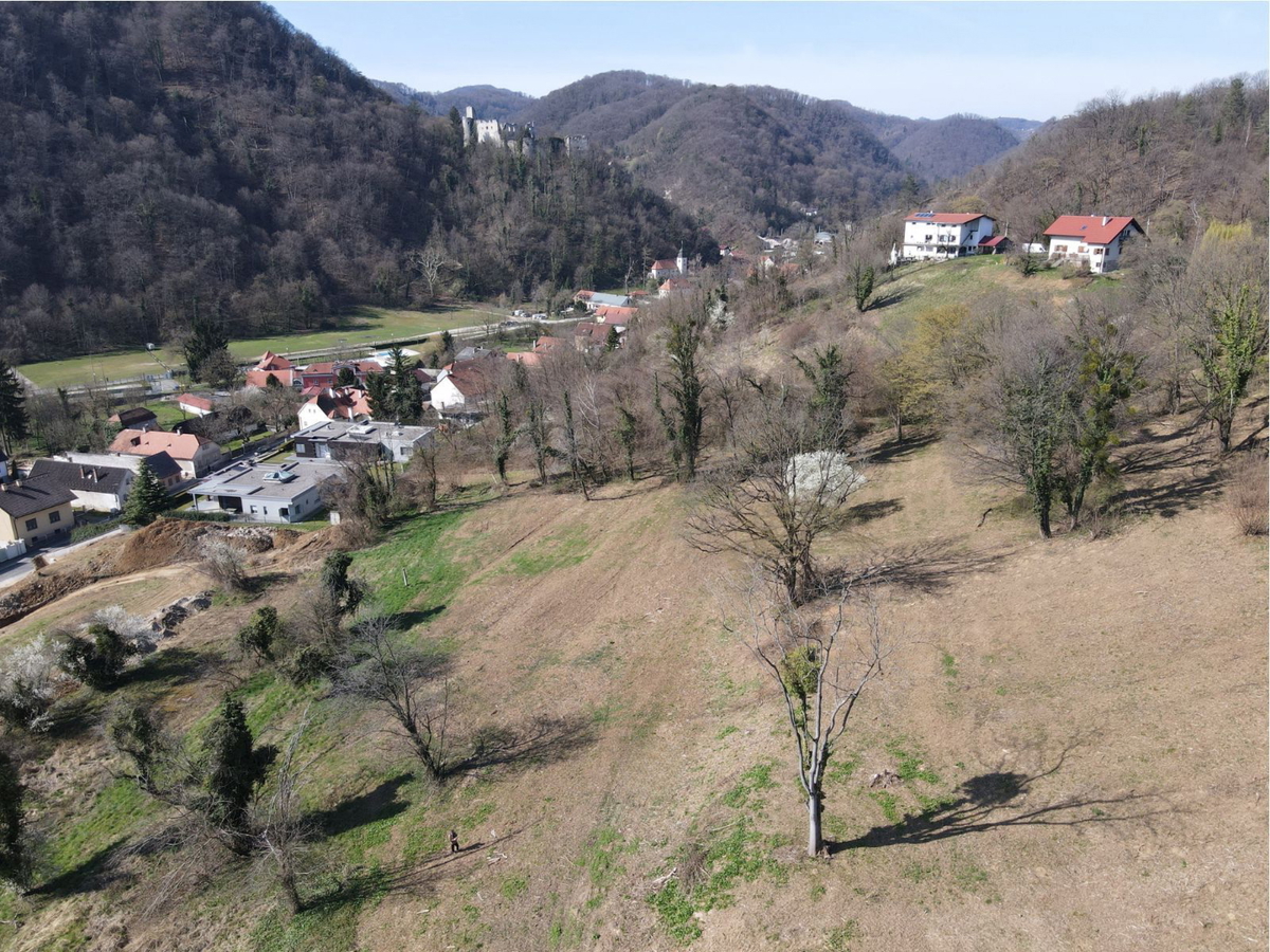 Terreno edificabile nella zona residenziale di Samobor