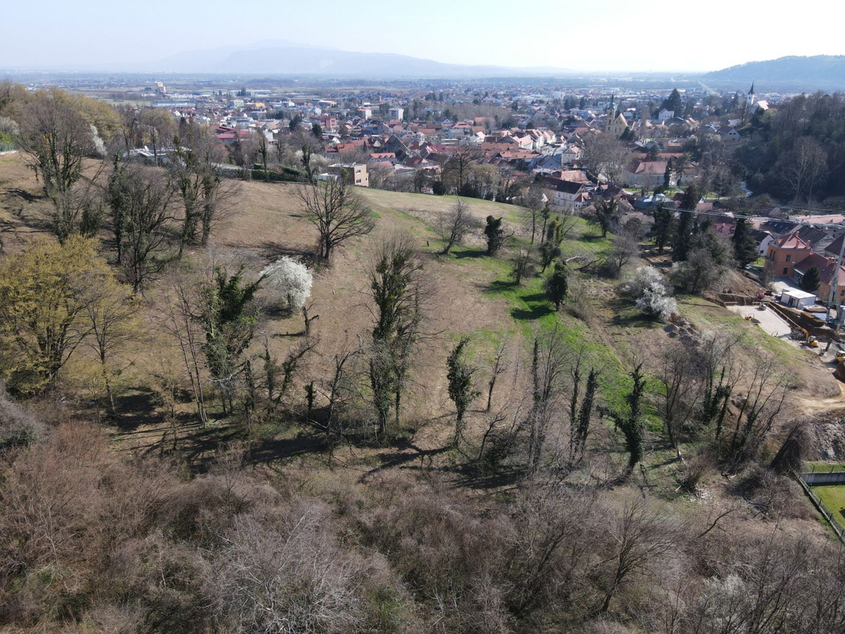 Terreno edificabile nella zona residenziale di Samobor