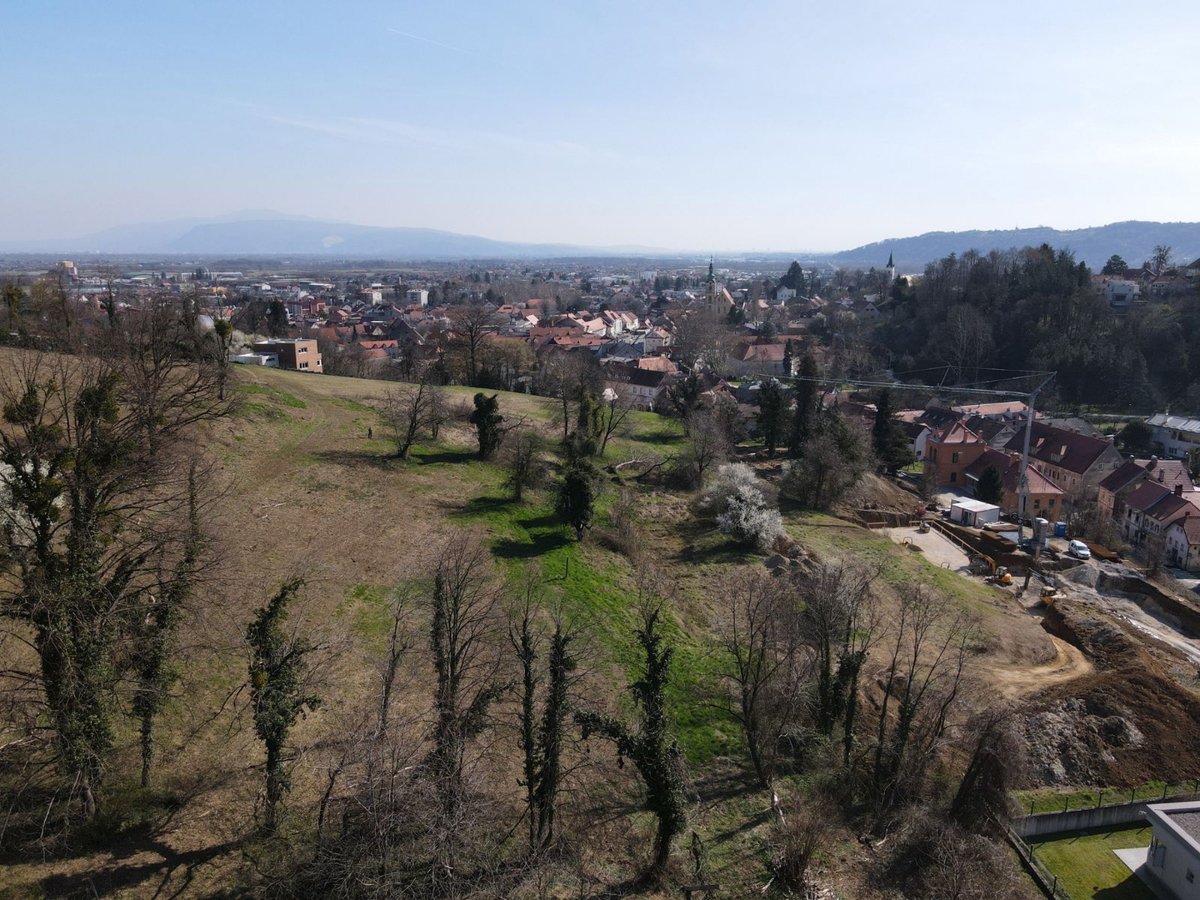 Terreno edificabile nella zona residenziale di Samobor