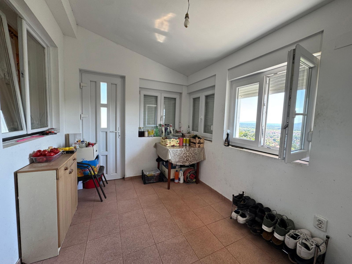 Casa ad Anindol con vista incantevole