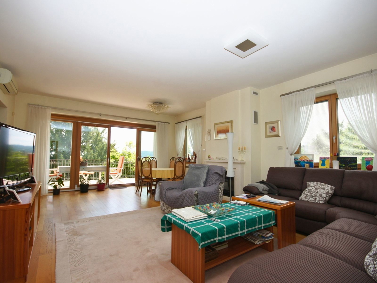 Casa familiare di lusso a Samobor