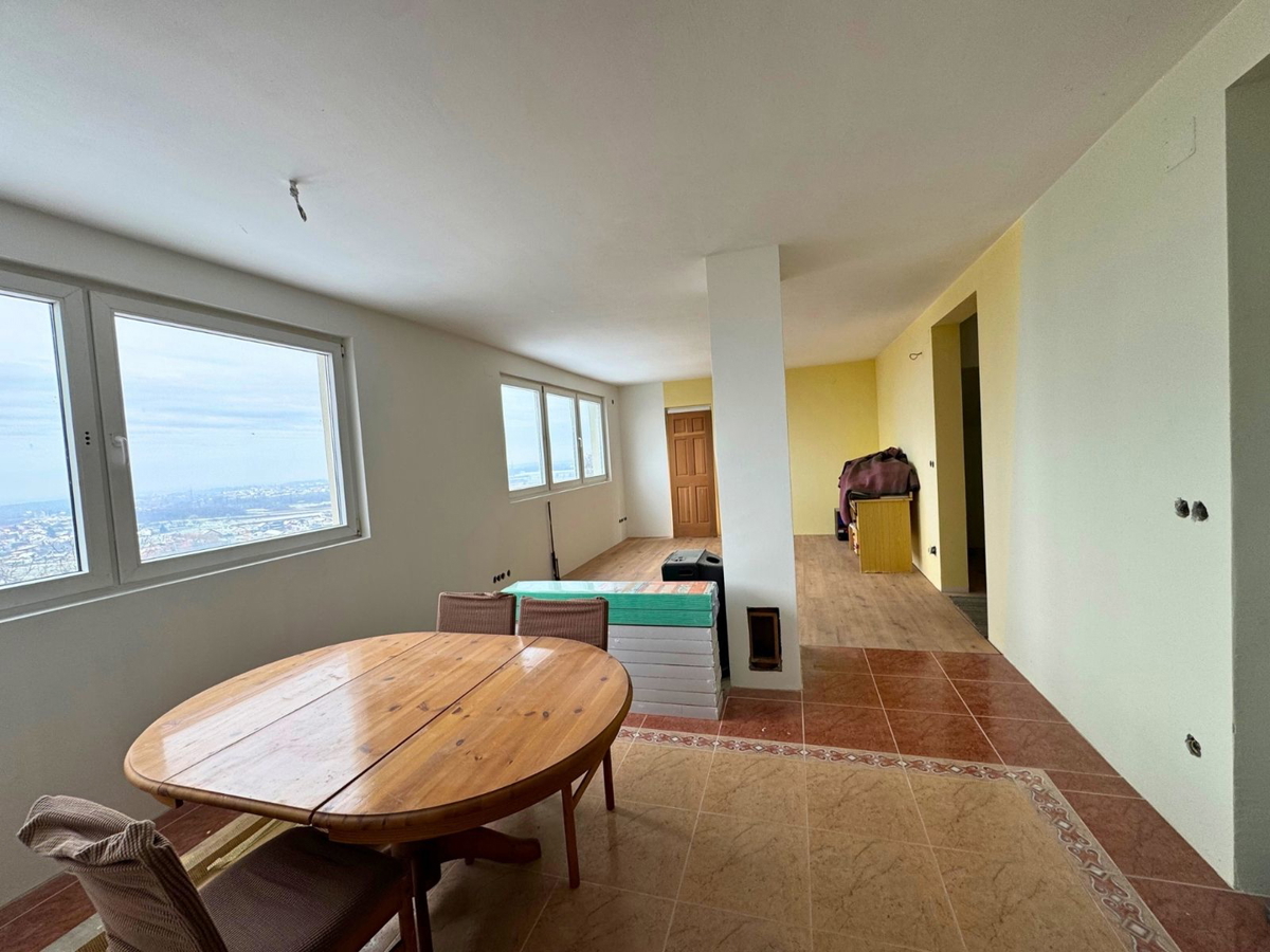 Casa con due appartamenti a Sveta Nedelja