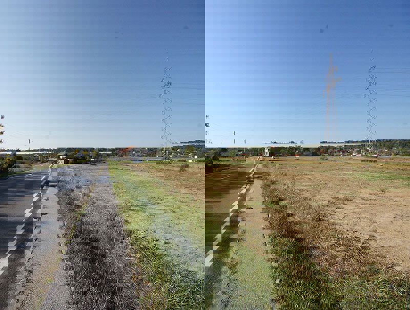 Terreno lungo la strada di Karlovačka