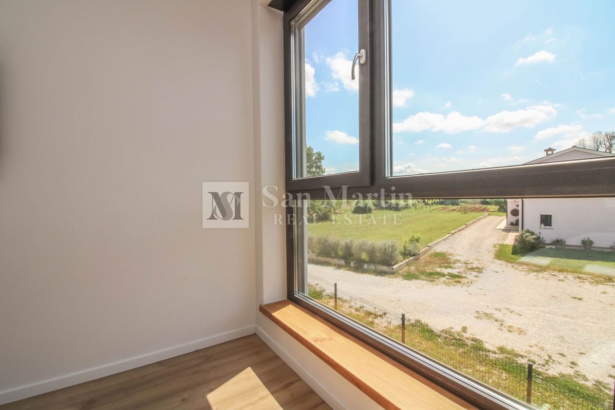 Parenzo, dintorni - appartamento moderno con piscina vicino al mare