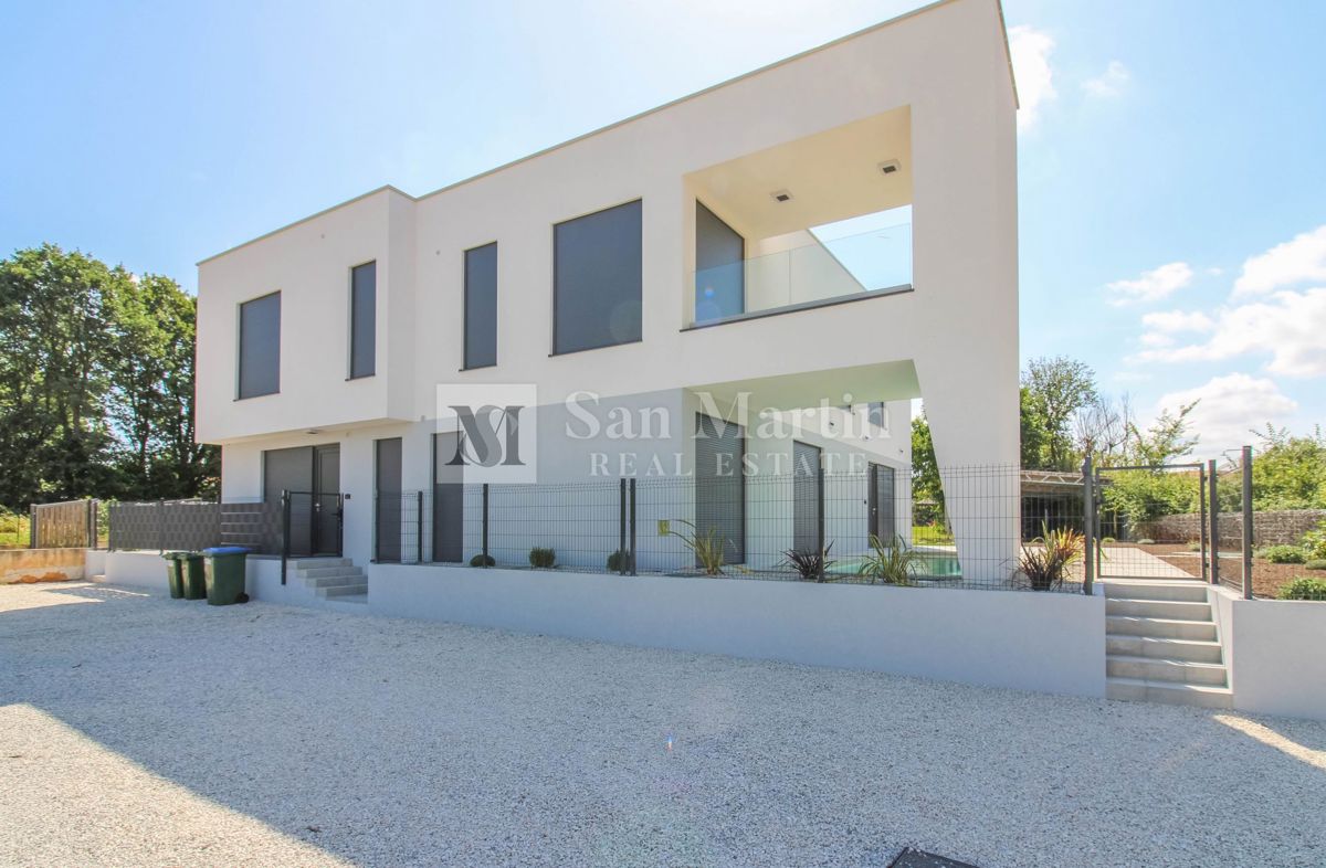 Parenzo, dintorni - appartamento moderno con piscina vicino al mare