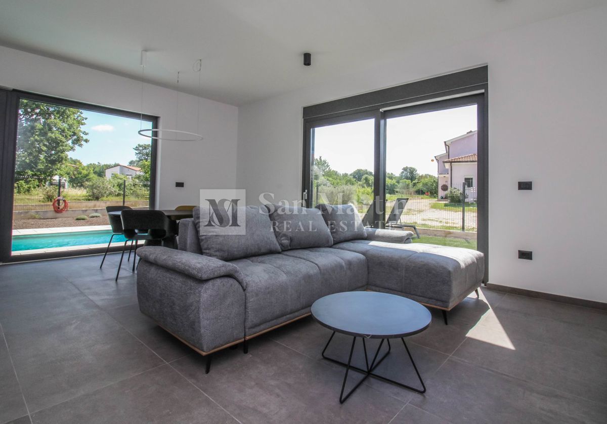 Parenzo, dintorni - appartamento moderno con piscina vicino al mare