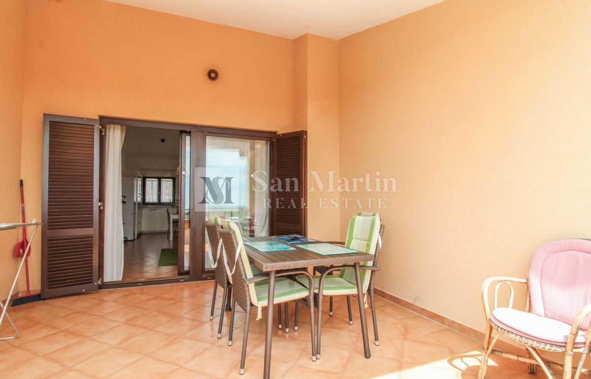 Parenzo, casa con piscina e vista aperta