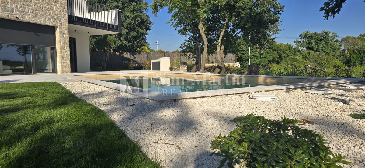 Parenzo, dintorni, Villa moderna con piscina in costruzione