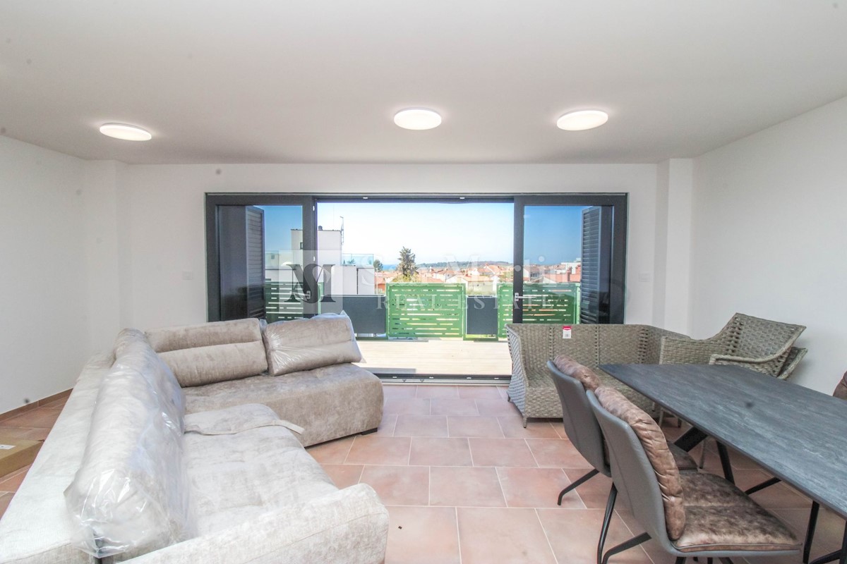 Cittanova - appartamento in una nuova costruzione con una bellissima vista, vicino al mare