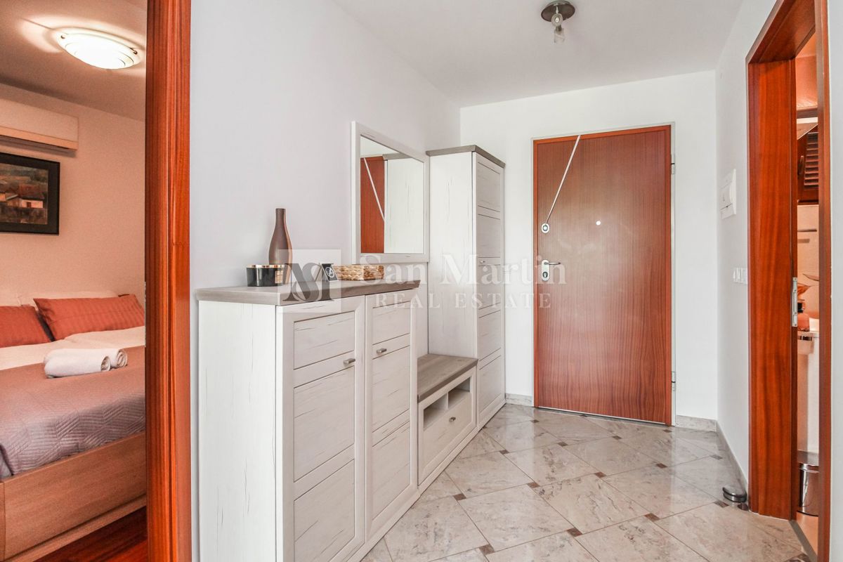 Rovigno, splendido appartamento in centro con garage