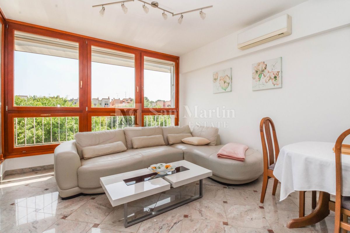 Rovigno, splendido appartamento in centro con garage