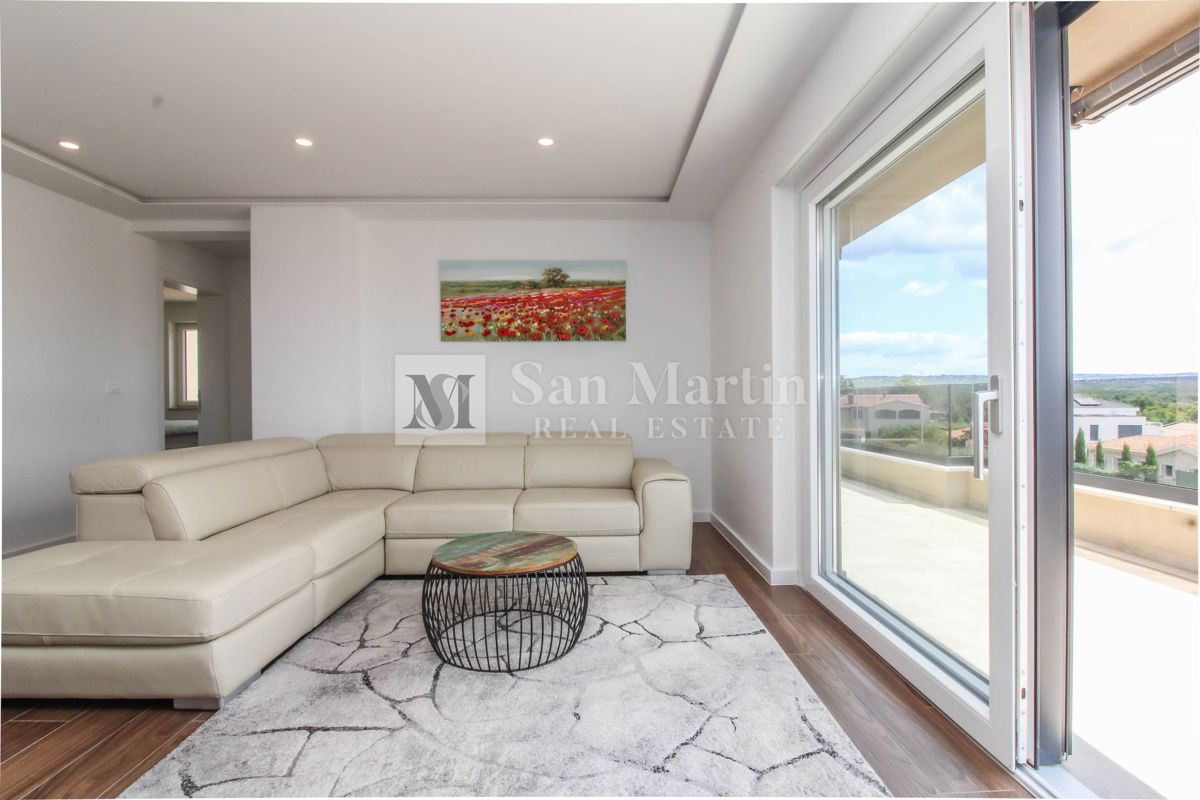 Parenzo, dintorni - appartamento soleggiato e confortevole con vista mare