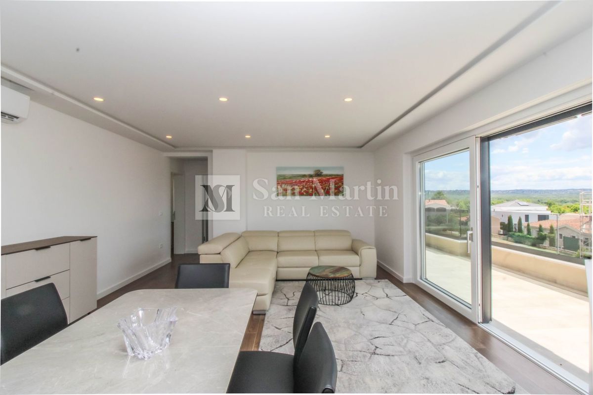 Parenzo, dintorni - appartamento soleggiato e confortevole con vista mare