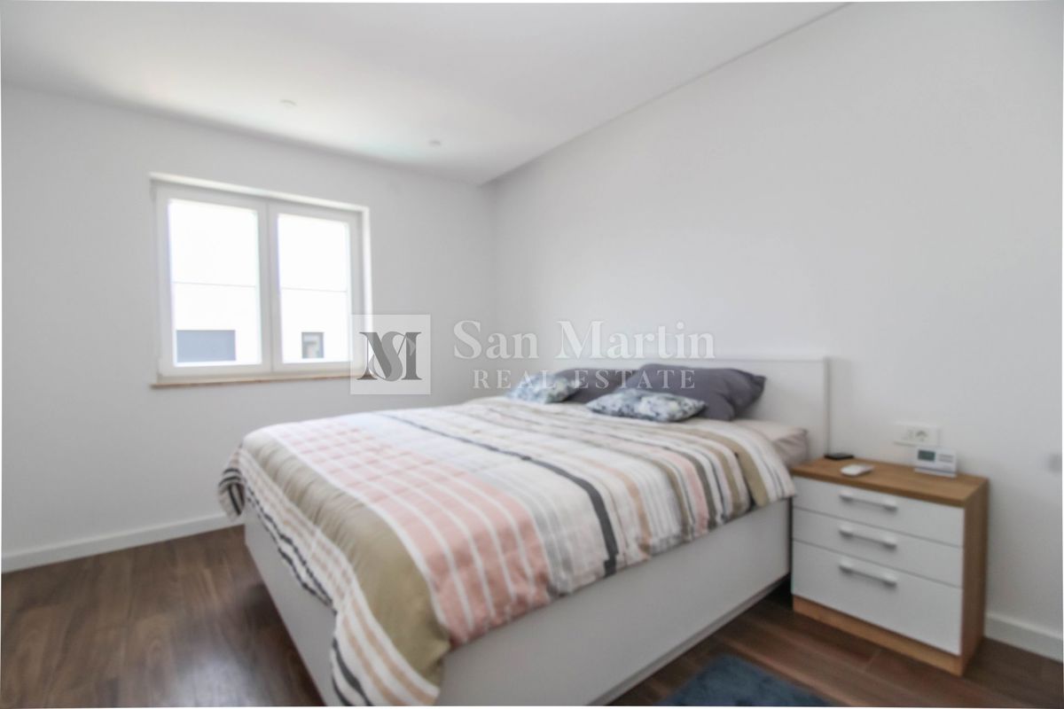 Parenzo, dintorni - appartamento soleggiato e confortevole con vista mare