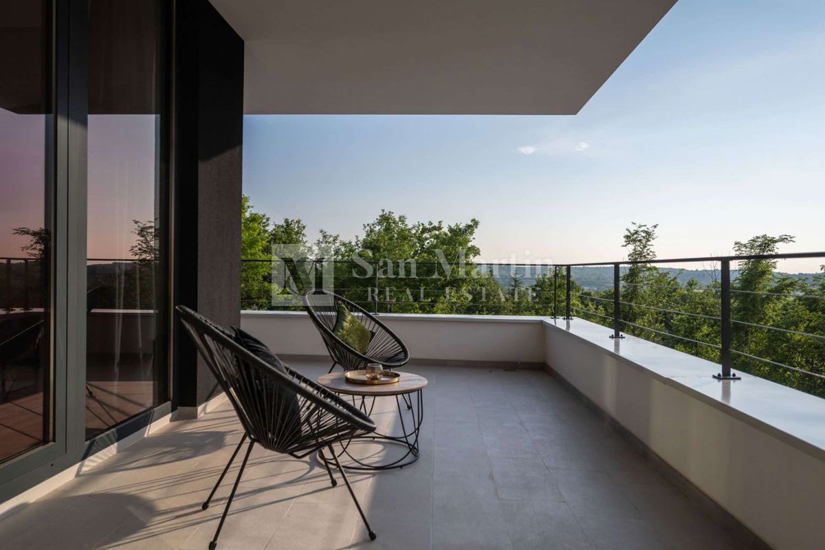 Istria, Grisignana – Moderna casa di design ai margini del paese