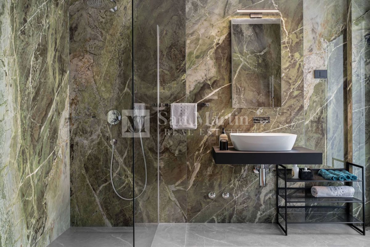 Istria, Grisignana – Moderna casa di design ai margini del paese