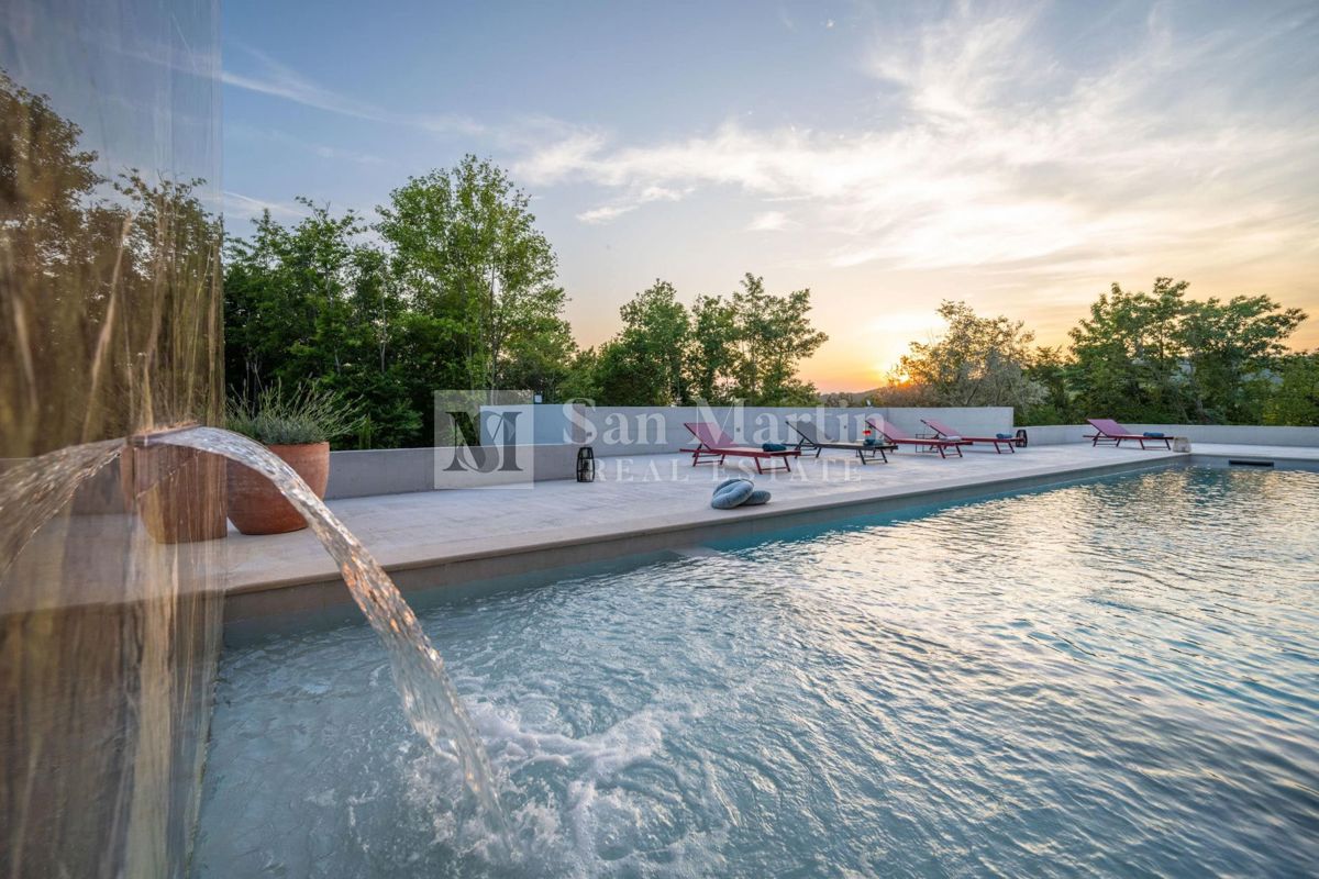 Istria, Grisignana – Moderna casa di design ai margini del paese