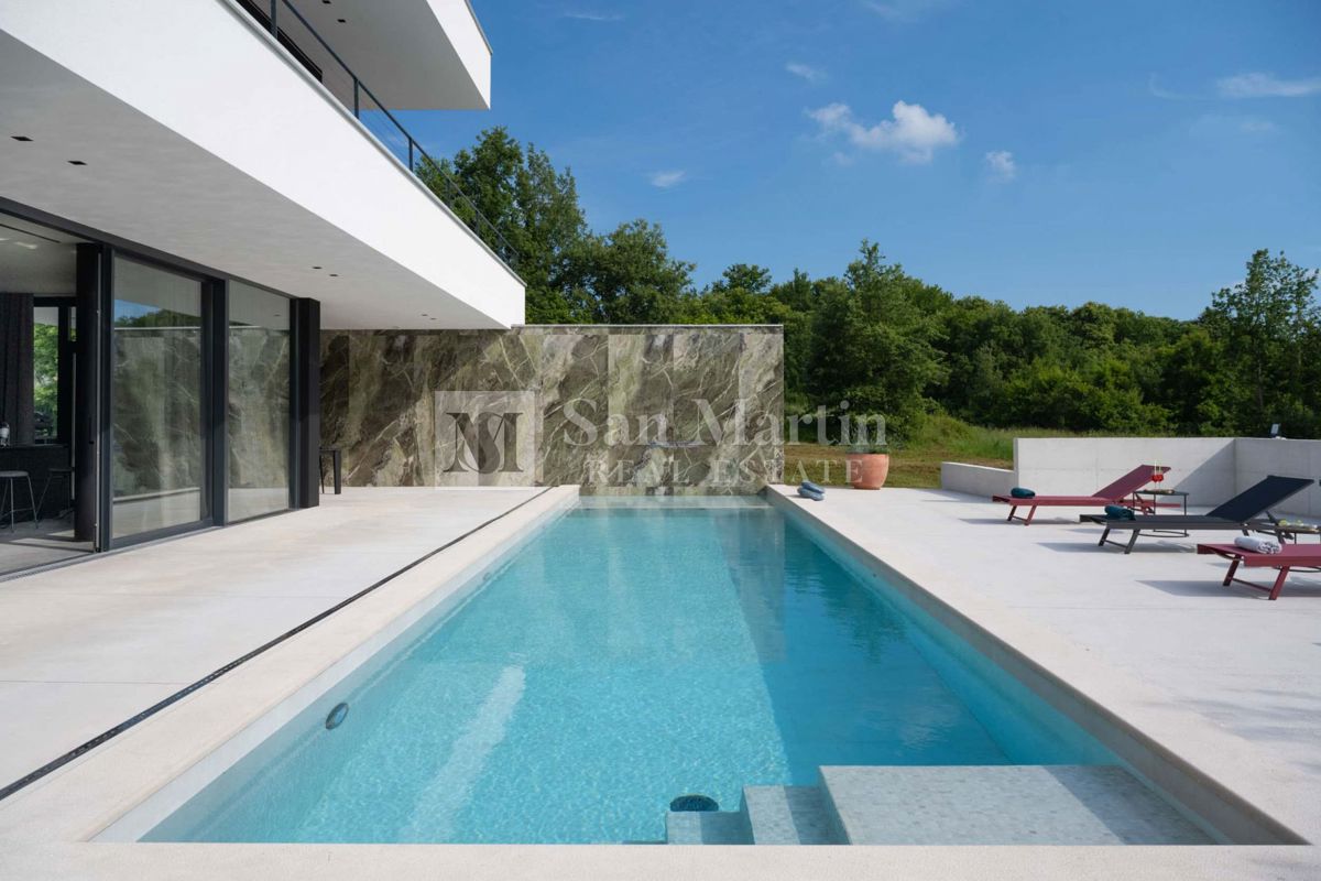 Istria, Grisignana – Moderna casa di design ai margini del paese