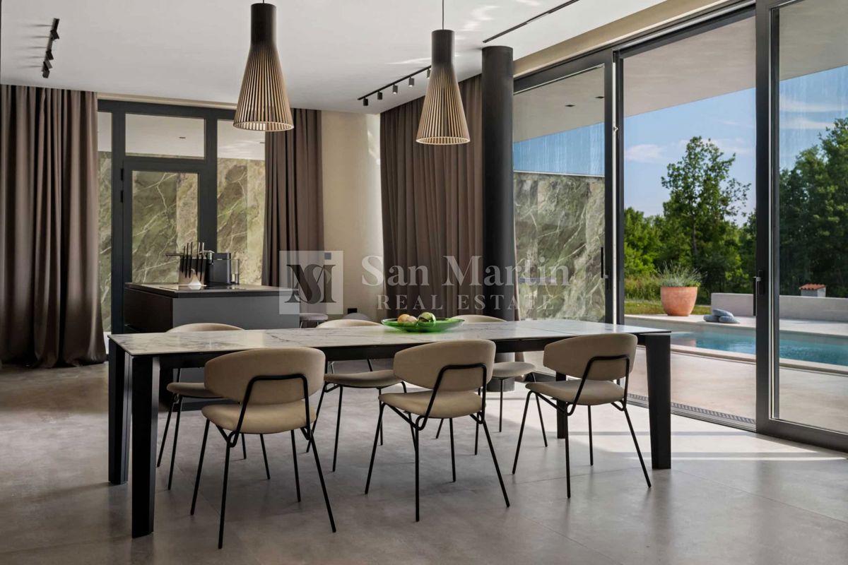 Istria, Grisignana – Moderna casa di design ai margini del paese