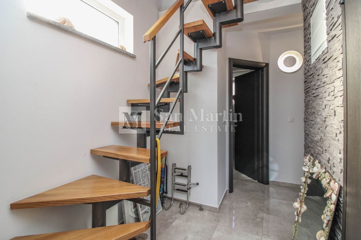 POREČ, Appartamento con 2 camere da letto vicino al mare