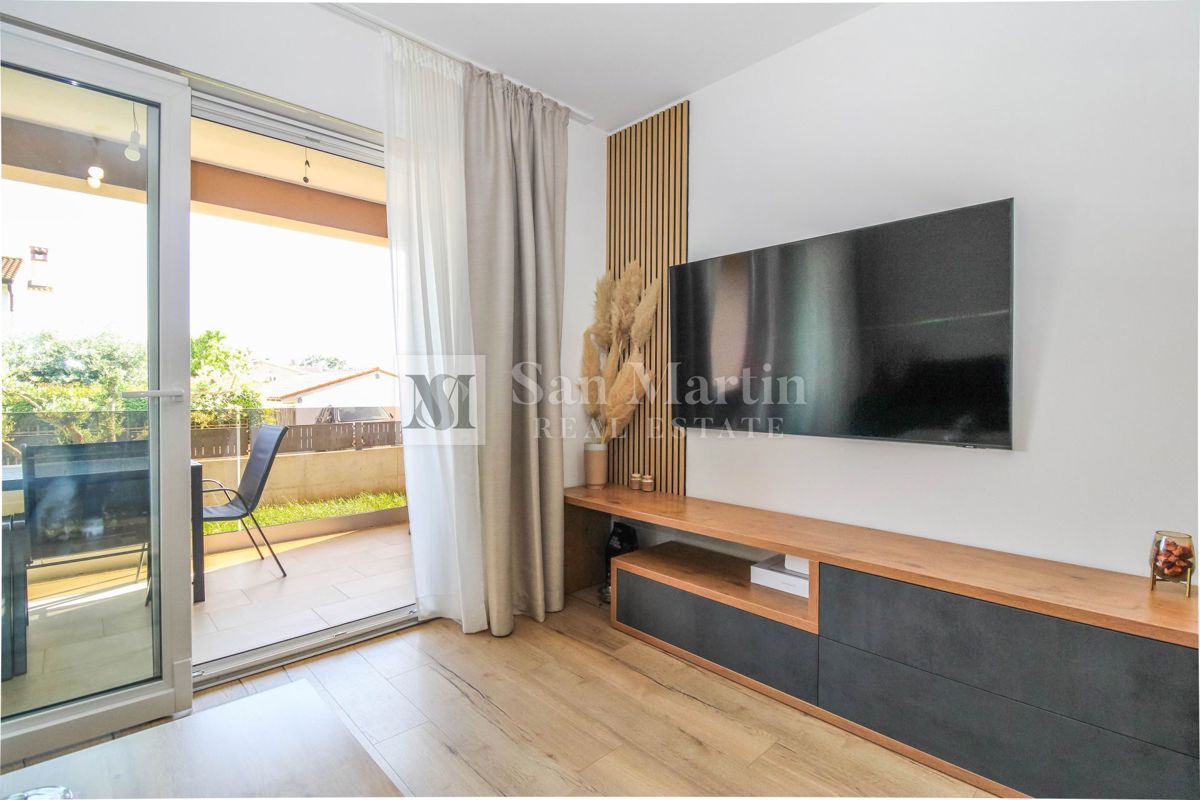 Parenzo, casa bifamiliare in una posizione tranquilla.