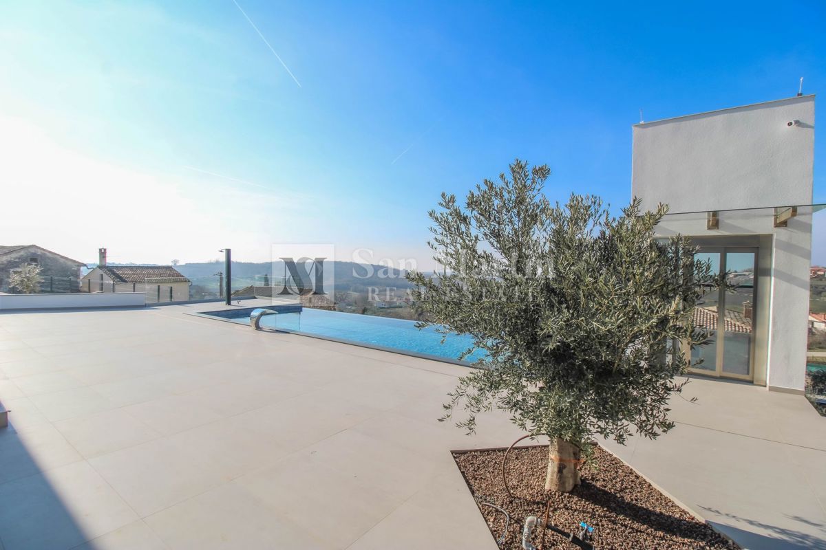 Poreč, dintorni, villa di lusso unica con vista panoramica sul mare
