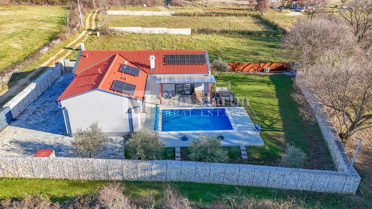 Istria, Barbana - bella casa a un piano con piscina riscaldata e sauna