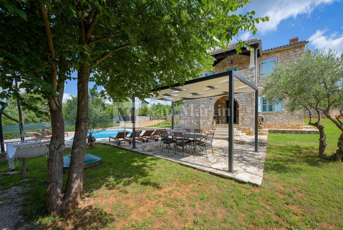 Parenzo, dintorni – Bellissima casa in pietra con vista panoramica