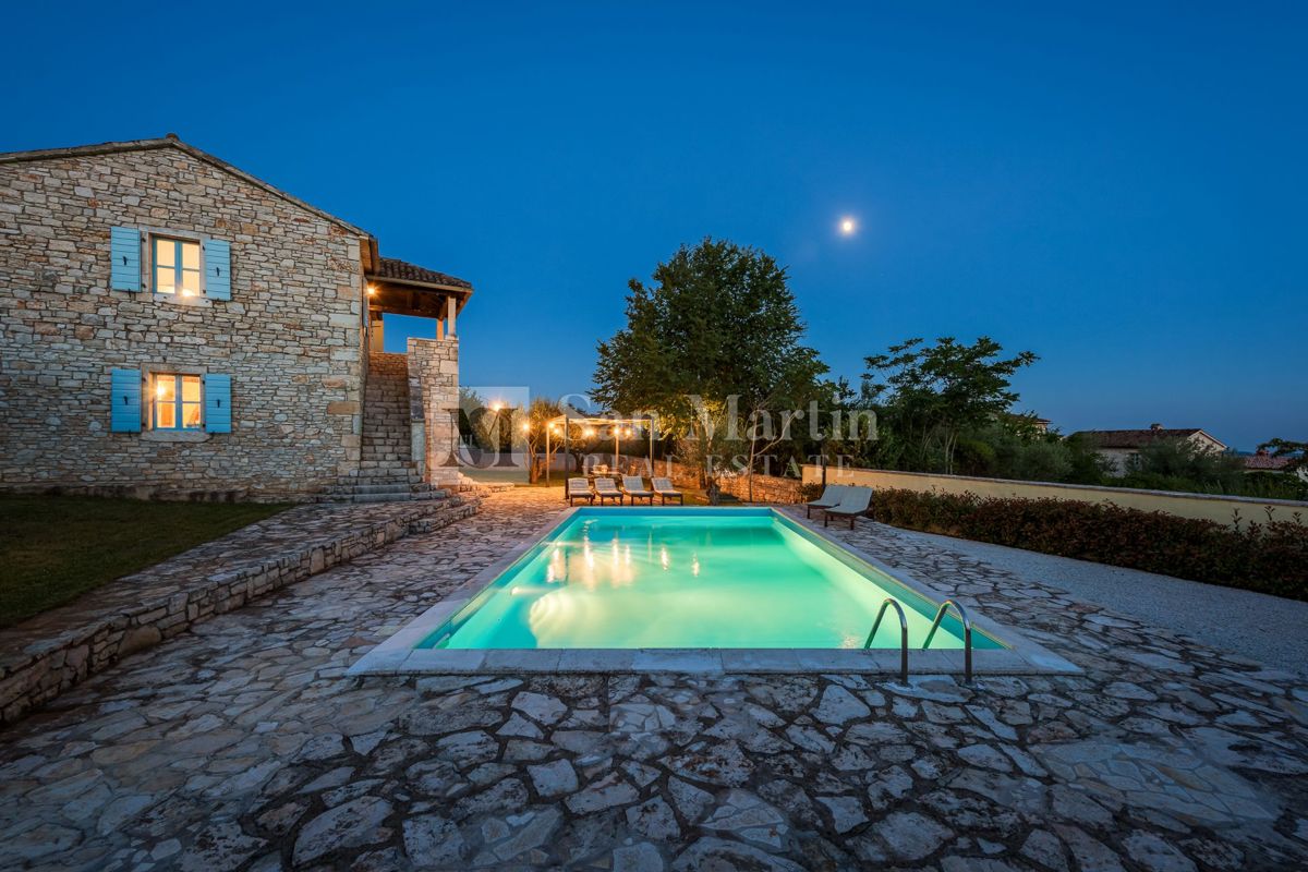 Parenzo, dintorni – Bellissima casa in pietra con vista panoramica