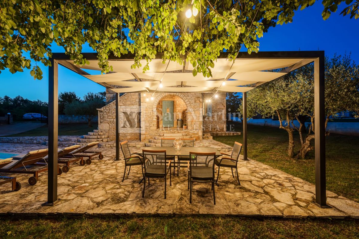 Parenzo, dintorni – Bellissima casa in pietra con vista panoramica