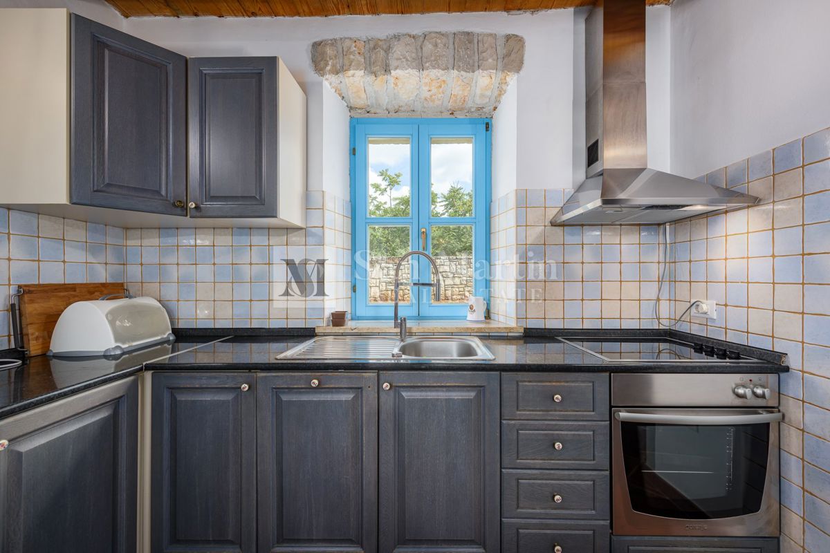 Parenzo, dintorni – Bellissima casa in pietra con vista panoramica