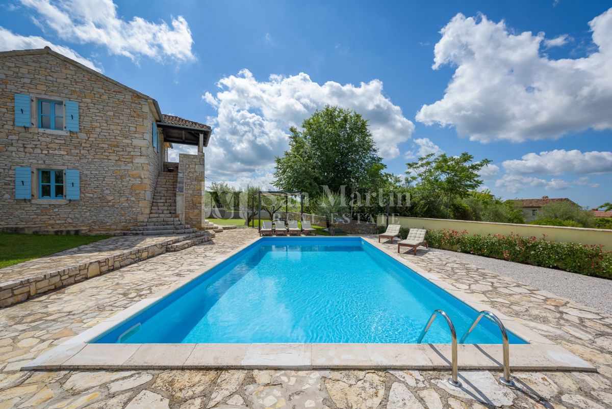 Parenzo, dintorni – Bellissima casa in pietra con vista panoramica