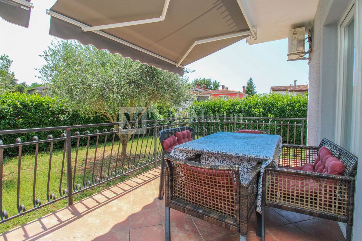 Parenzo, dintorni - casa con 5 unità in ottima posizione