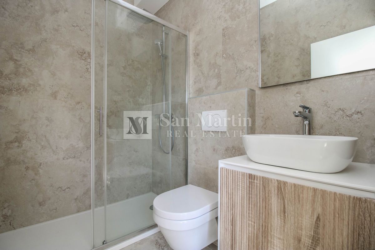 Parenzo, dintorni - appartamento al piano terra con giardino, in costruzione