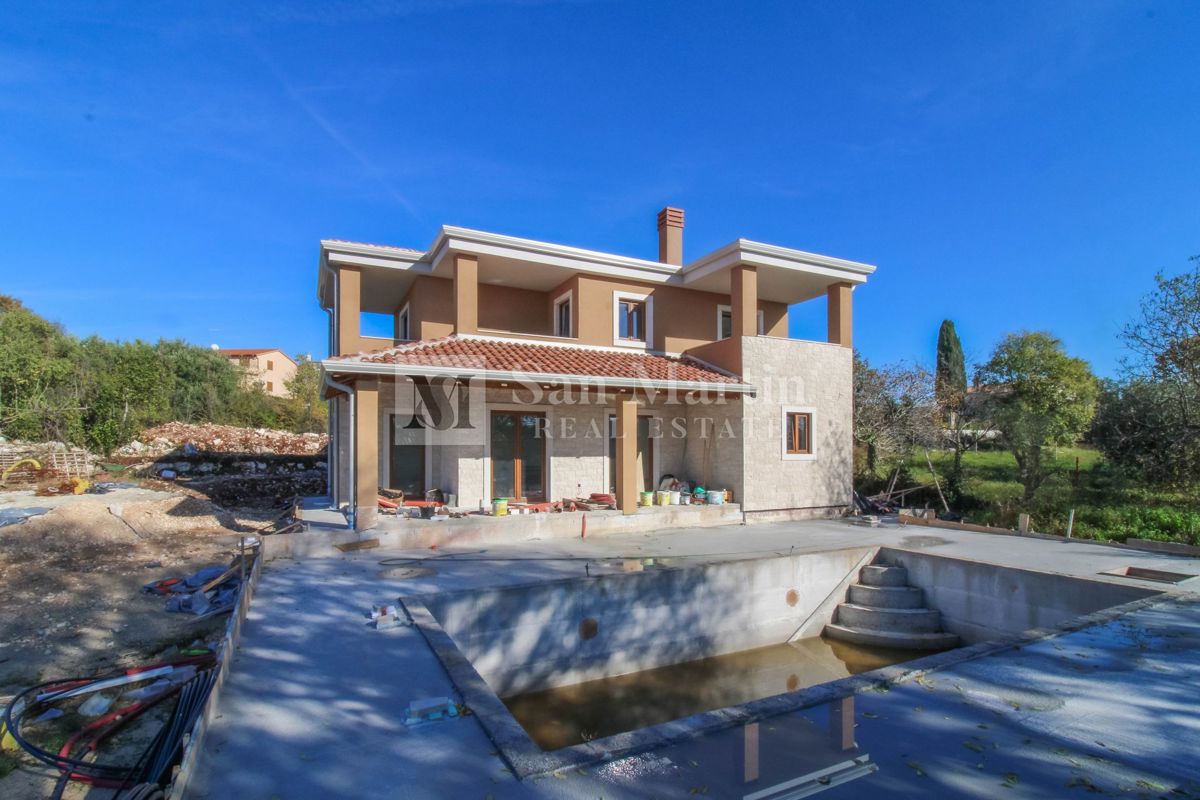 PARENZO, Casa moderna con vista panoramica sul mare