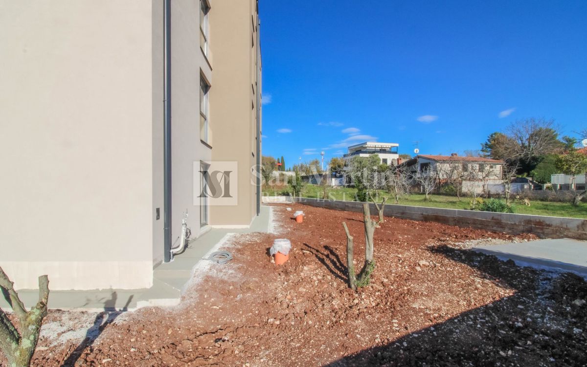 PARENZO - Nuovo appartamento eccellente al piano terra